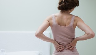women back pain below